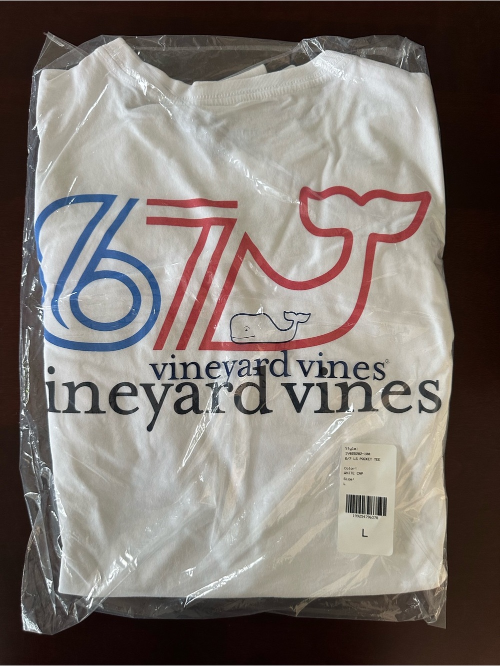 Vineyard Vines Men's 6-7 Long Sleeve Pocket Tee